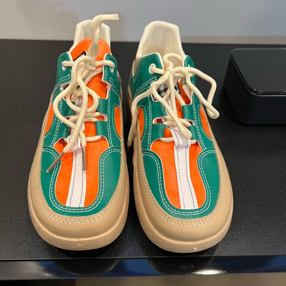 Women’s Colorblock tick soles walking shoes GreenUS: Size US:5”/UK:3”/ EU:36”